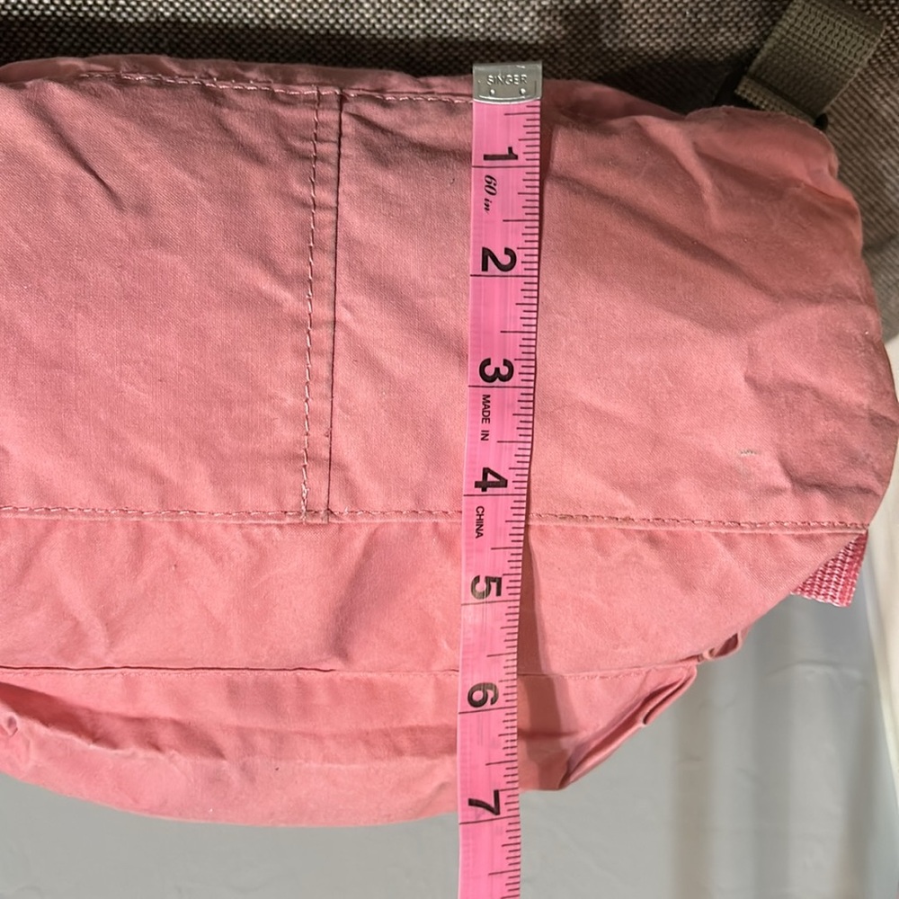 Fjällräven Kånken Pink Backpack - Picture 16 of 16
